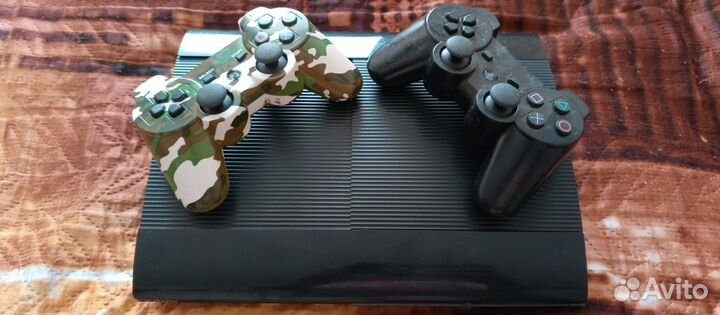 Sony playstation 3 super slim