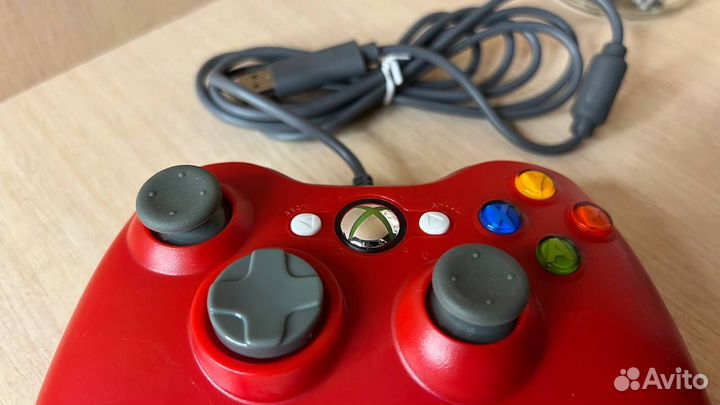Джойстик Xbox 360 проводной для пк красный