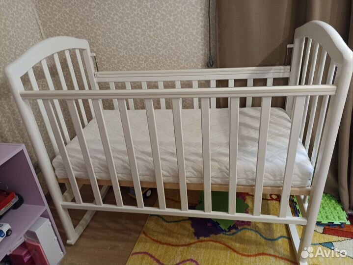 Детская кровать- качалка