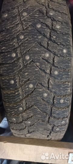 Yokohama IceGuard Stud IG65 185/65 R15