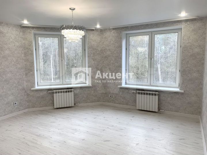 2-к. квартира, 59 м², 2/9 эт.