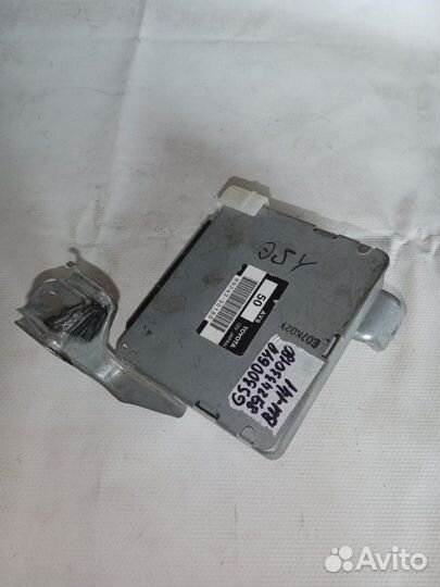 Блок управления подвеской Lexus Gs300