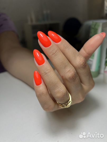 Маникюр, педикюр, гель-лак, курсы маникюра