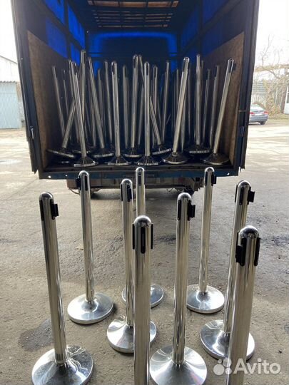 Аренда/Прокат столбиков с красной лентой