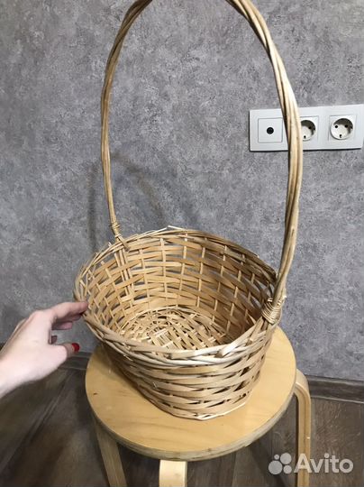 Корзина плетеная