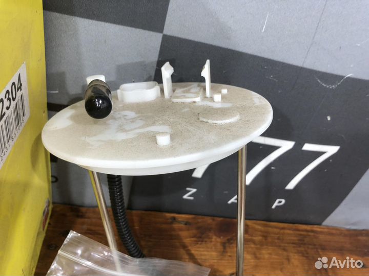 Фильтр топливный Mitsubishi Outlander 3 12-нв Новы