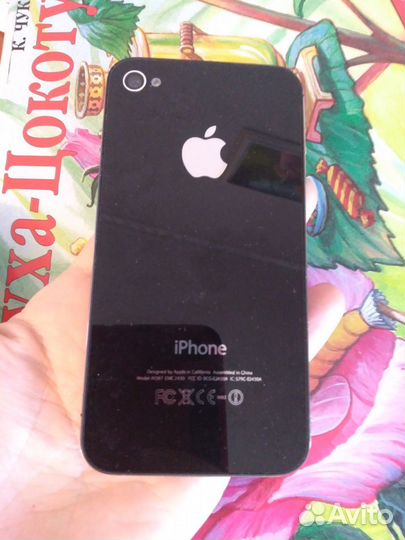 iPhone 4S, 8 ГБ