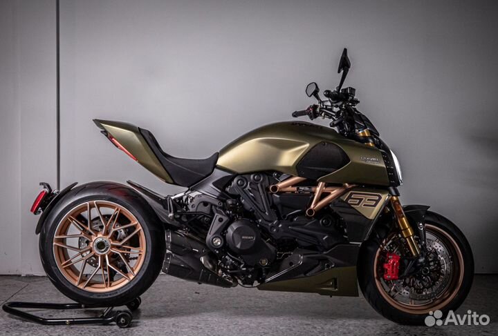 2021 Ducati Diavel lamborghini