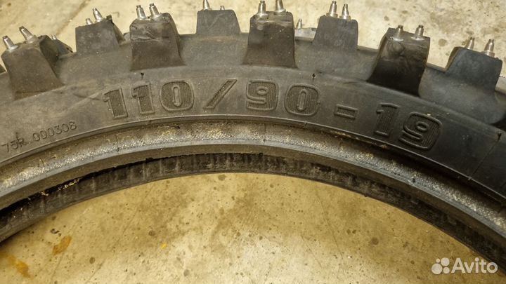 Мотошина Mitas C16 110/90 R19 шипы