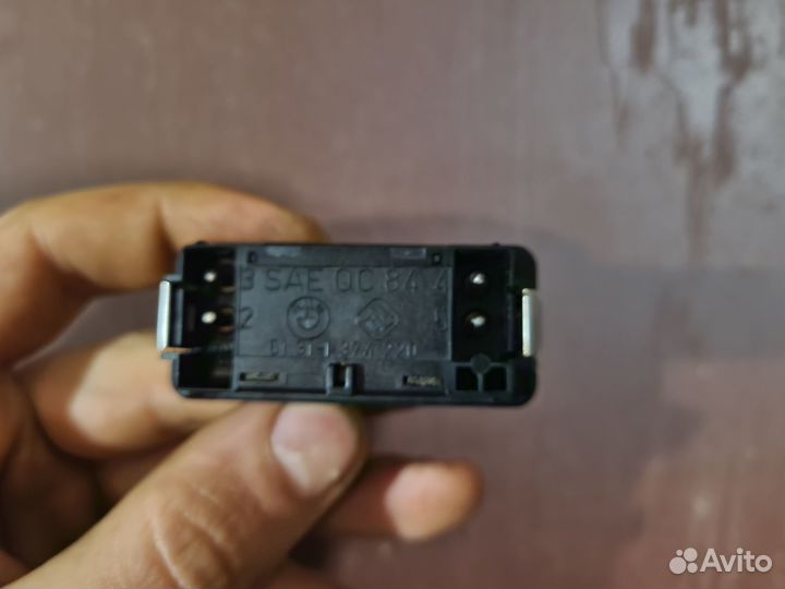 Кнопка аварийной сигнализации bmw e34 bmw e32 бмв