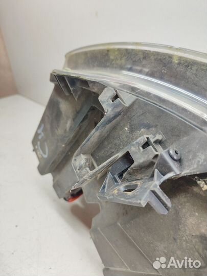 Фара правая Citroen C4