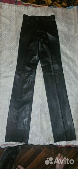Кожаные брюки женские 44-42 талия 64 см. Бедра 42