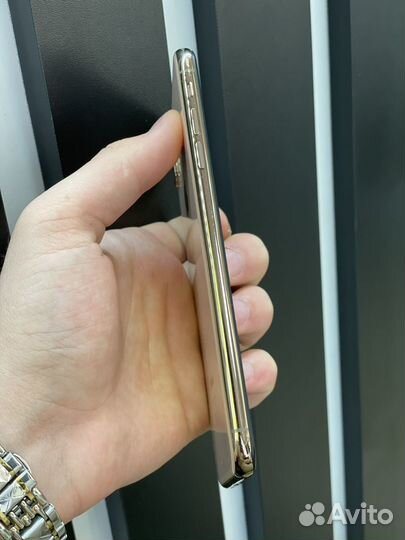 iPhone Xs Max, 64 ГБ