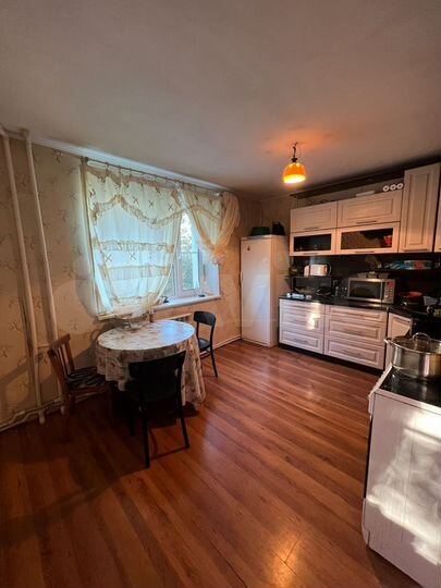 Дом 304 м² на участке 15 сот.