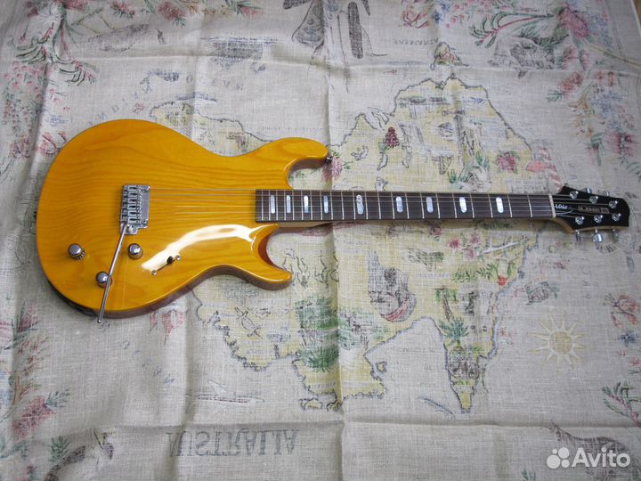 Line 6 Variax 700 Custom