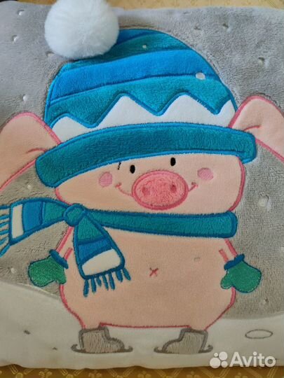 Подушечка декоративная новая