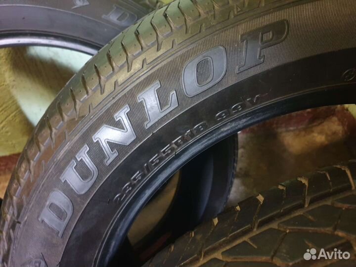 Dunlop Grandtrek PT 9000 235/55 R18 99