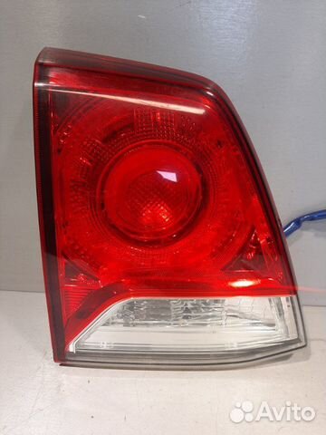 Фонарь задний левый Toyota Land Cruiser 200