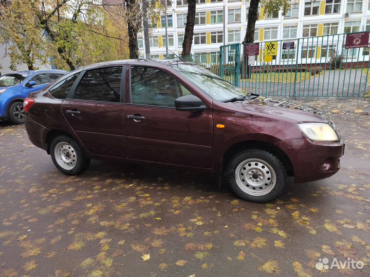 LADA Granta 1.6 МТ, 2015, 79 850 км