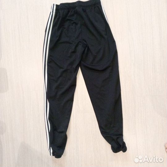 Спортивный костюм adidas оригинальный