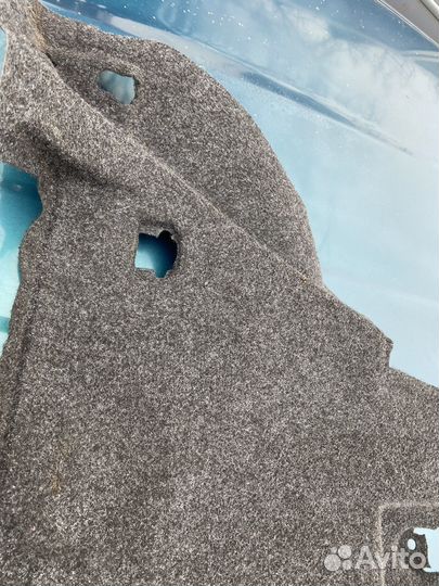 Обшивка багажника golf 4