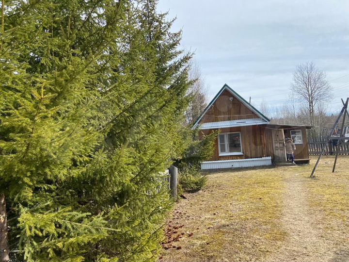 Дом 40 м² на участке 12 сот.