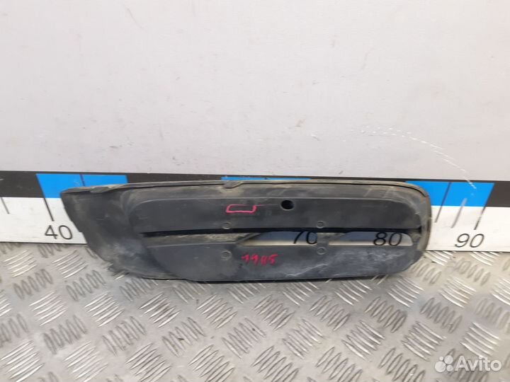 Б/У Решетка в бампер левая Skoda#001