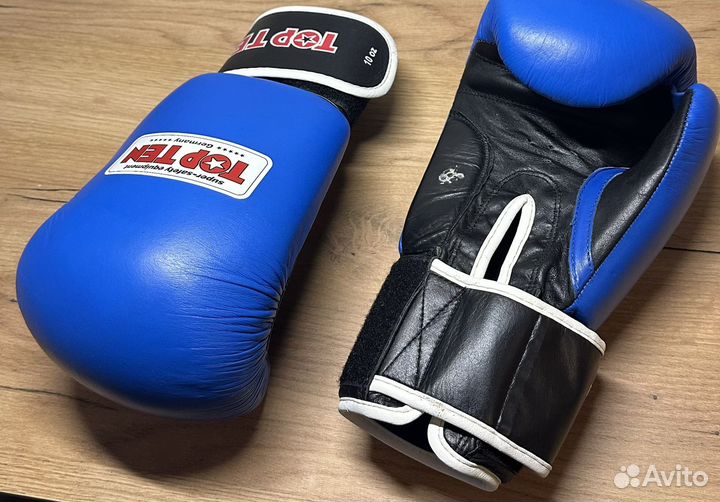 Боксерские перчатки 10 oz top ten