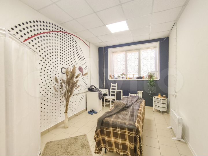 С отдельным входом в центре, 47 м²