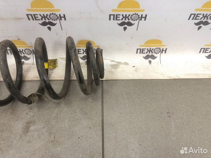 Пружина задняя Chevrolet Cruze хэтчбек 1.6 2011