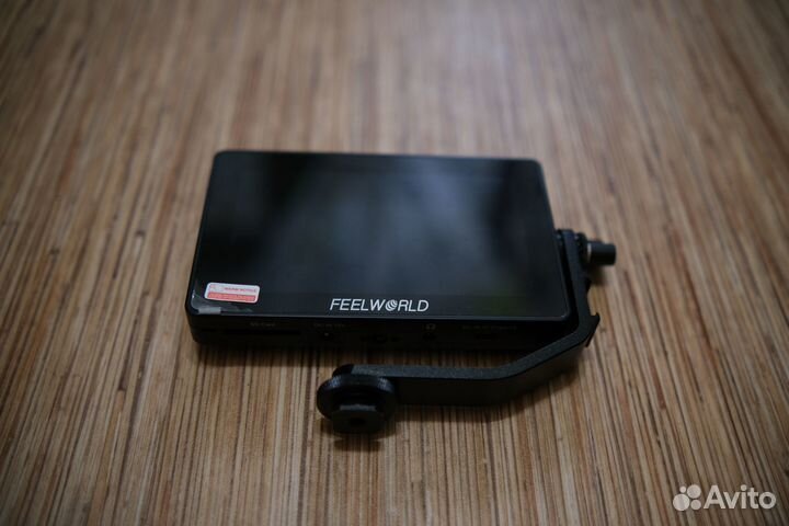 Накамерный монитор Feelworld F6 plus 3D LUT Touch