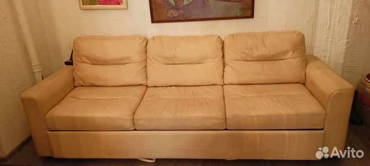 Кожаный диван бу