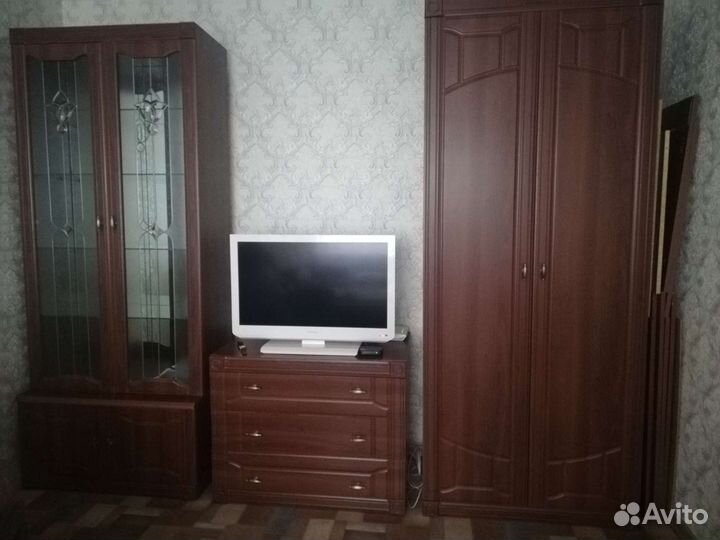 Мебельная стенка бу