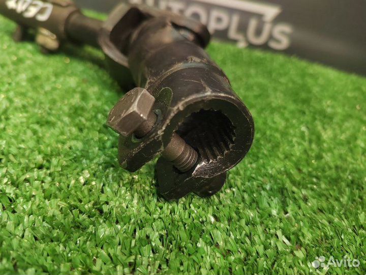 Рулевой карданчик Seat Cordoba 1 1.4 APE 2001