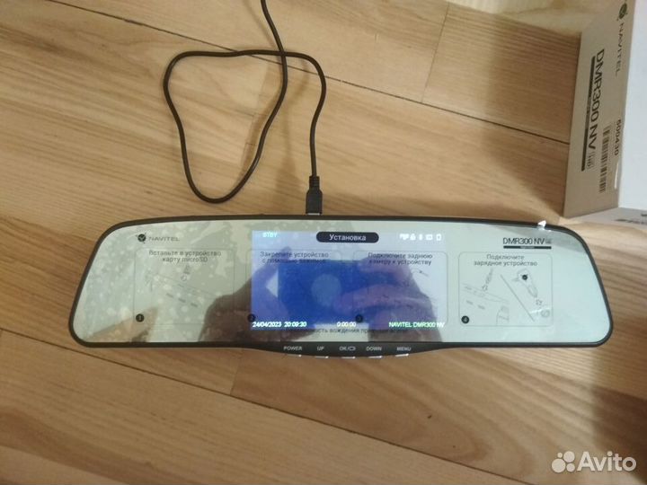 Видеорегистратор зеркало navitel DMR300NV 2 камеры