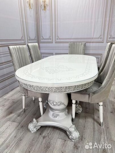 Столы и стулья новые