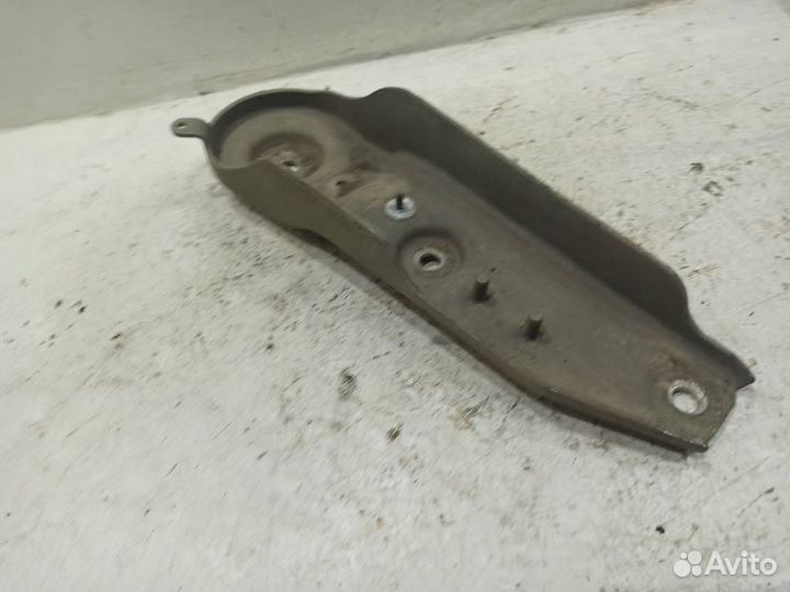 Тяга реактивная задняя бмв