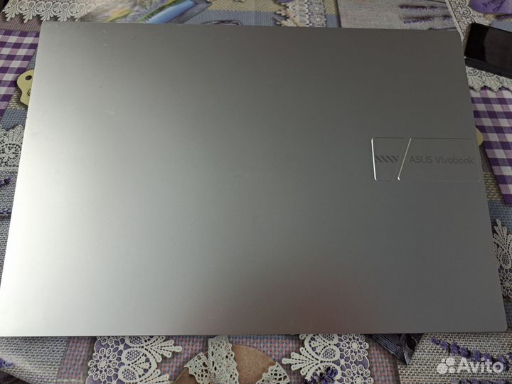 Asus vivobook 16 x1605Z