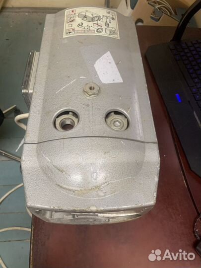 Насос вакумный помпа Becker