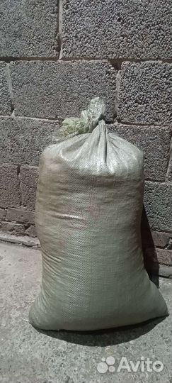 Жмых подсолнечный в мешках