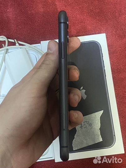 iPhone 11, 128 ГБ