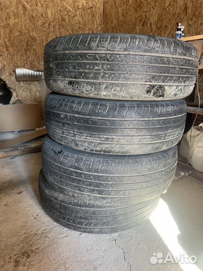 Dunlop Grandtrek ST30 225/65 R17