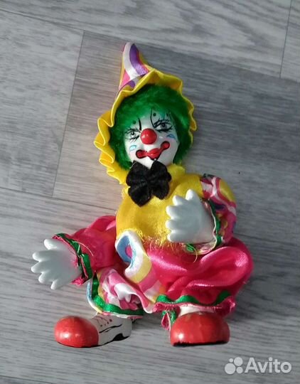 Статуэтка клоун
