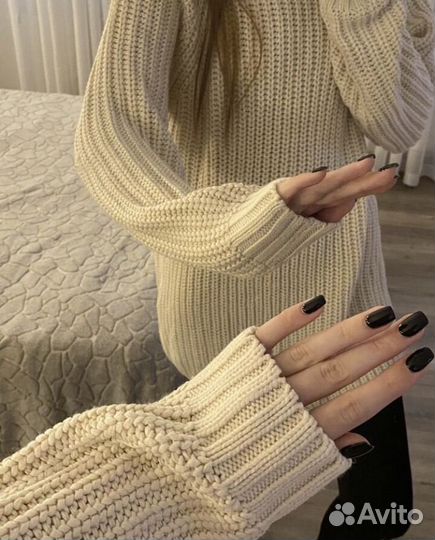Свитер женский