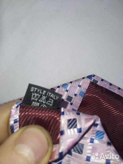 Представительные мужские галстуки