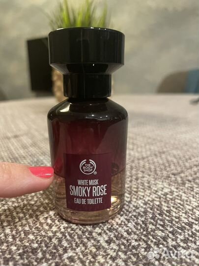 Парфюм женский Smoky rose (Боди шоп)