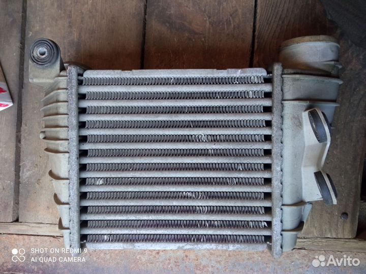 Интеркулер правый для audi tt, s3 8l