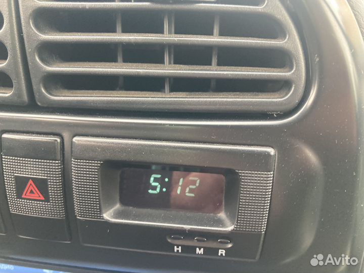 Часы kia spectra