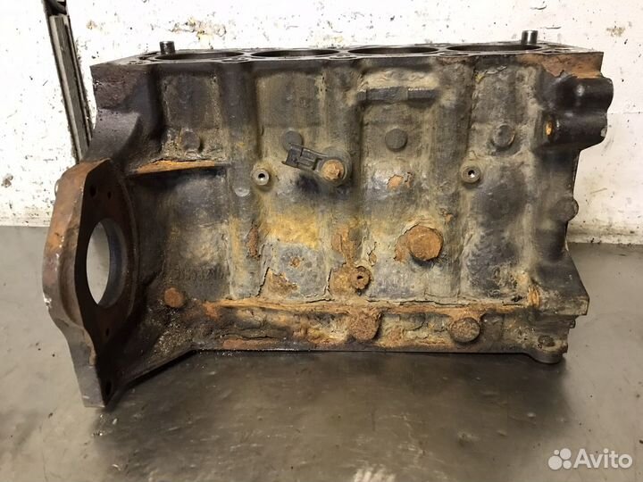 Блок цилиндров Z16XE1 Opel Astra H Zafira B 1.6