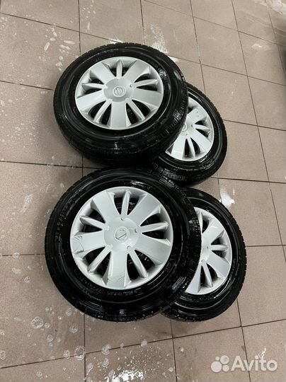 R14 Dunlop Enasave Van01 165/80, PCD 4x114.3 DIA 66.1